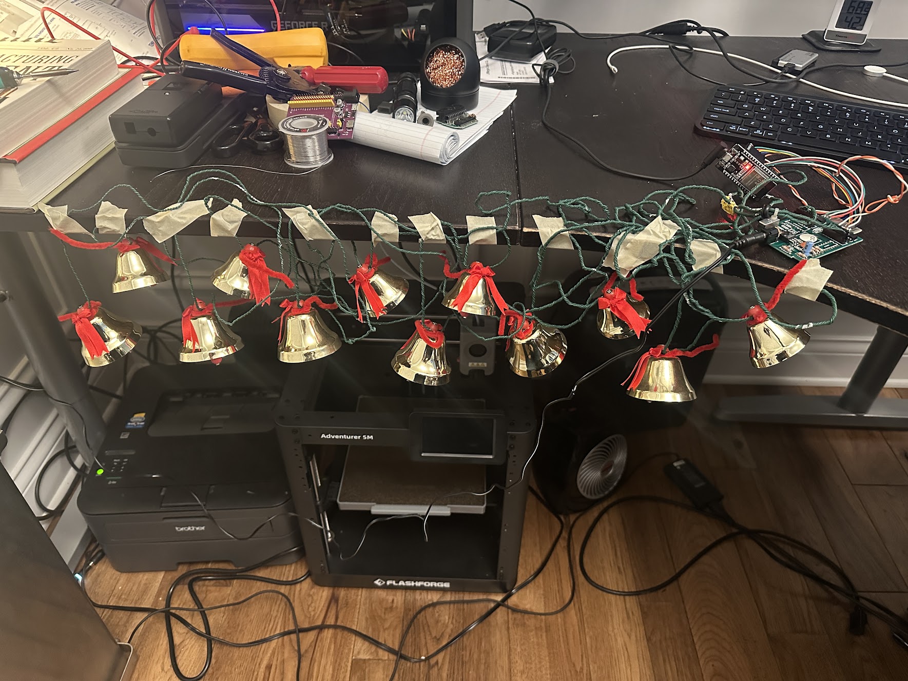 Ye Merrie Minstrel Caroling Christmas Bells